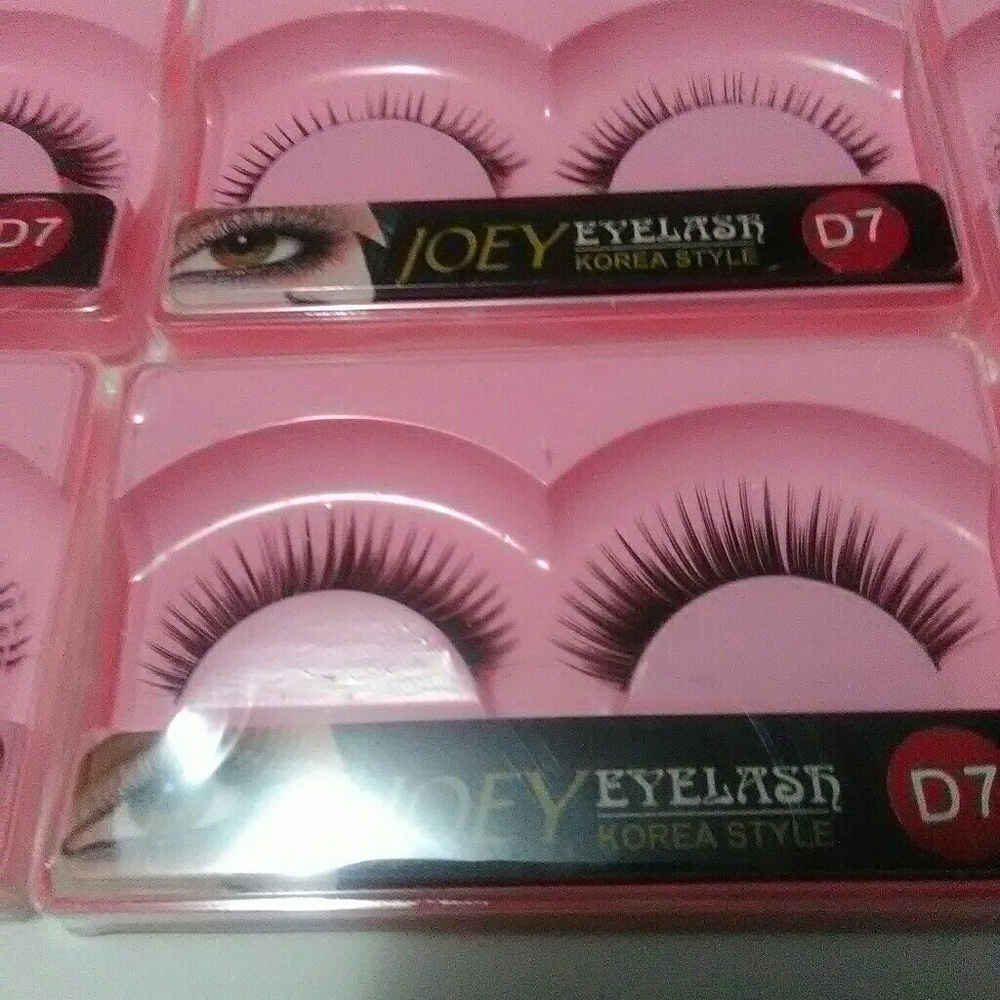 Sexy 6 Set Reusable False Eyelash + Eyelash Curler - Picture 2 of 5